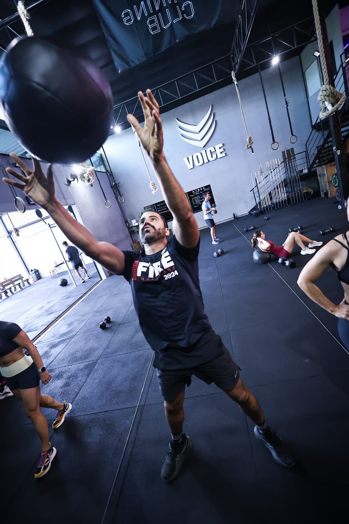 Atleta em treino funcional no Voice JC, Jardim Camburi